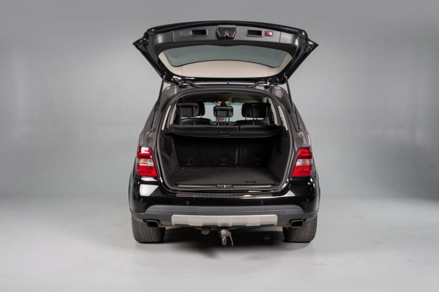 Mercedes-Benz M-Class 